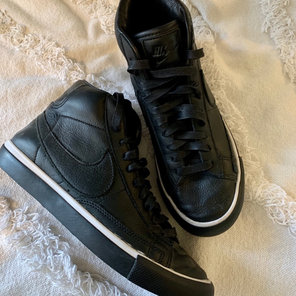 Comme des Garçon x Nike blazers